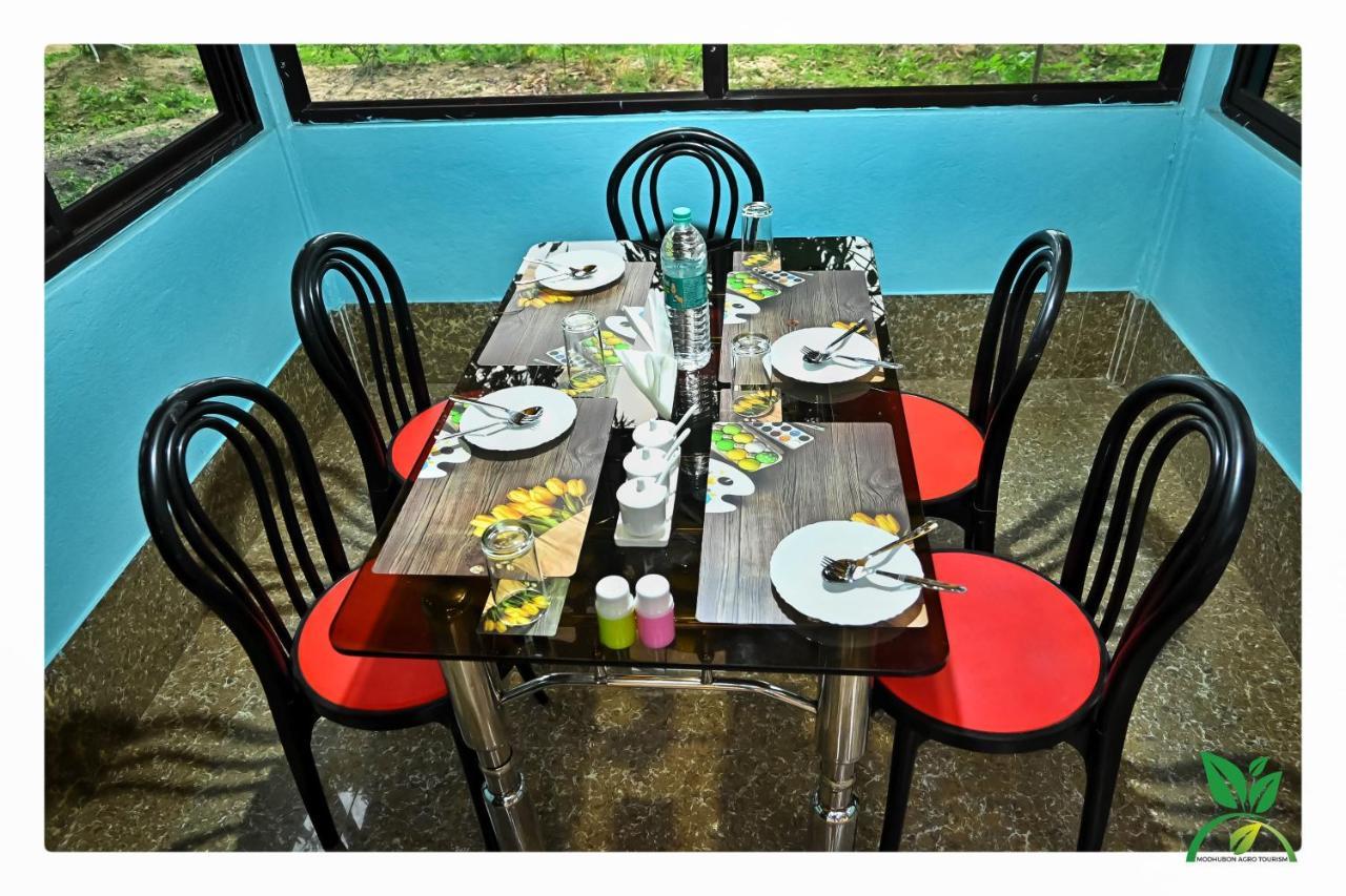 Modhubon Agro Tourism 호텔 볼푸르 외부 사진